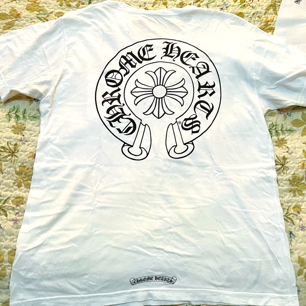 Short sleeve classic chrome heart t-shirt